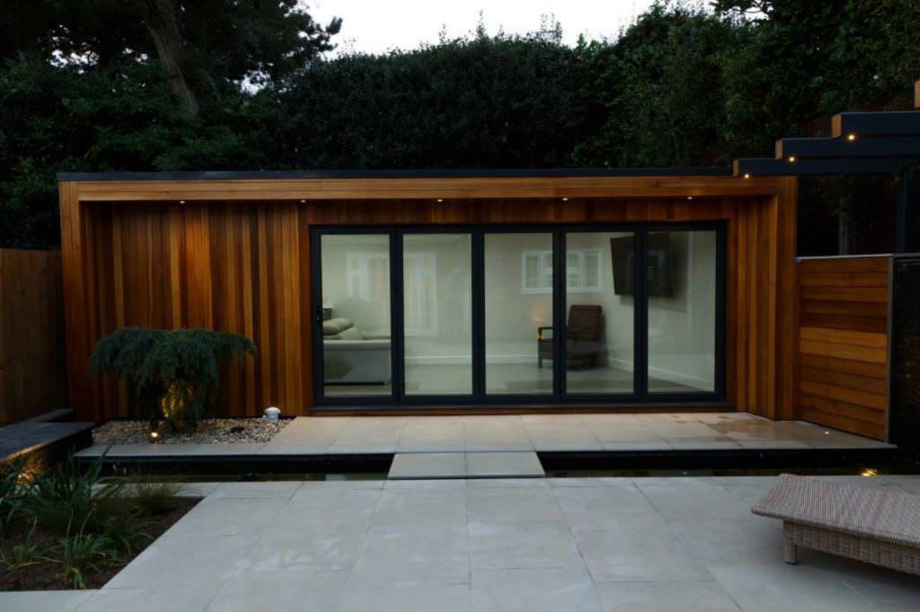 Garden room prices Milton Keynes