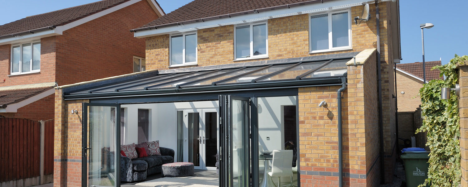 Aluminium Bi-Fold Doors Windsor